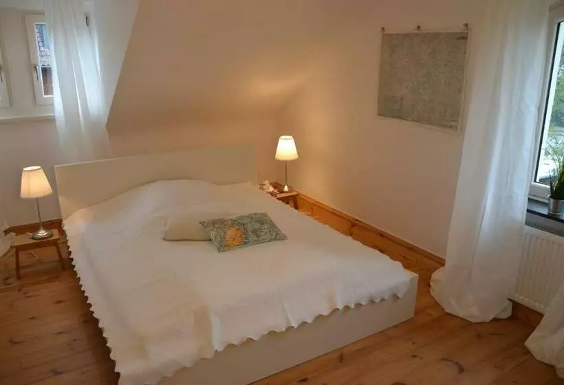 Aamiaismajoitus (B&B) Fabrikantenvilla