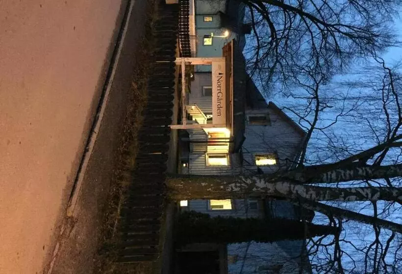 ベッドアンドブレックファースト Norrgården I Sandviken