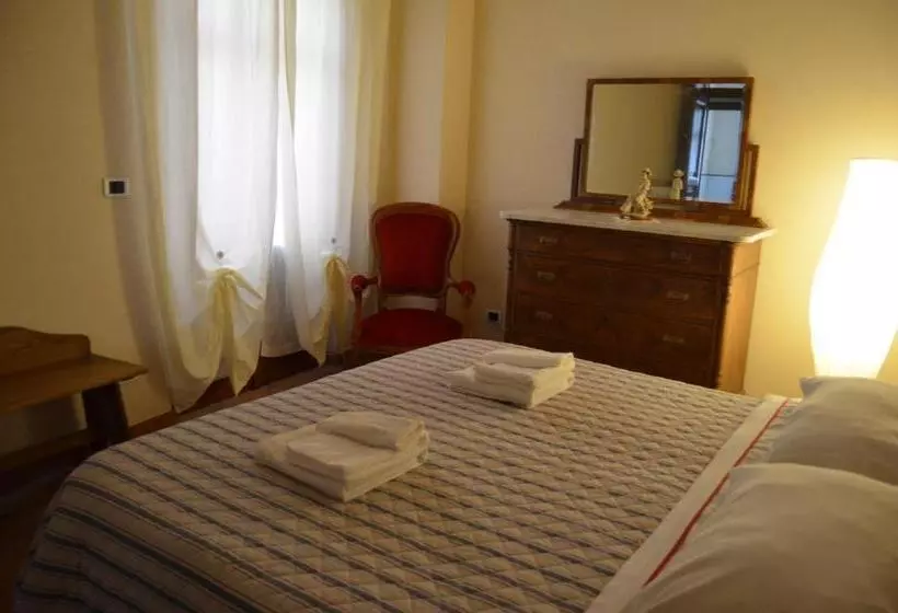 هتل Agriturismo Del Pigato   Bio Vio