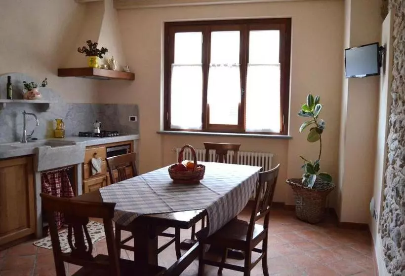 هتل Agriturismo Del Pigato   Bio Vio