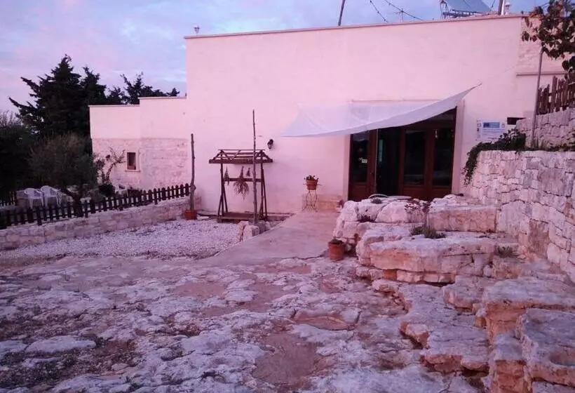 Hotelli B & B Monte Adamo