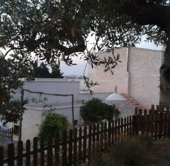 Hotelli B & B Monte Adamo
