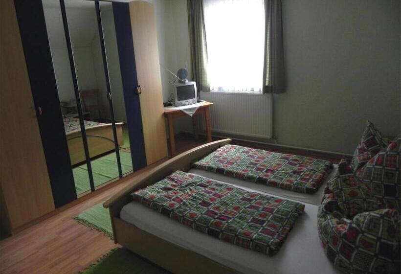 Hotell Gasthof Dorfwirt