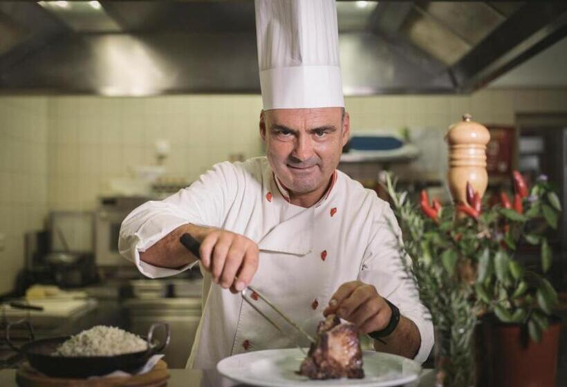 Hotell Gasthof Dorfwirt