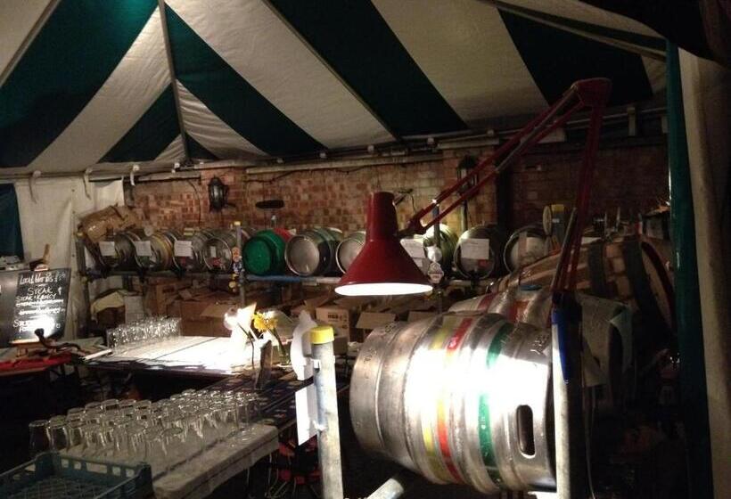 فندق صغير The Brewery Tap