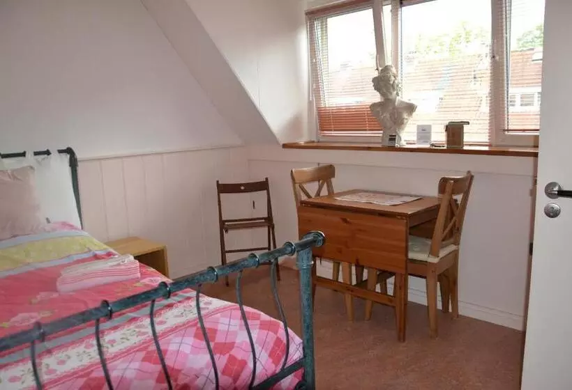 B&b Macbed Checkin Time 1700 1800 Or Request Before You Book