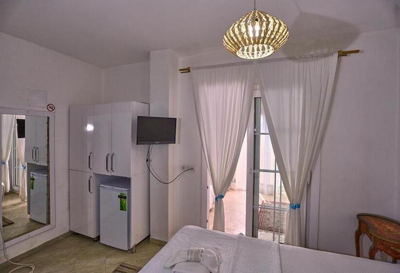 Bed and Breakfast Degirmenli Konak