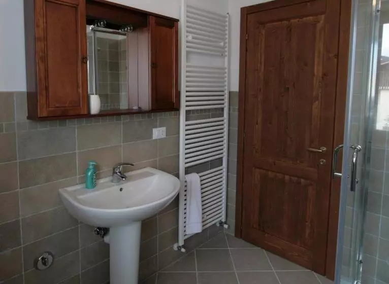 Majatalo Affittacamere Nonna Leni