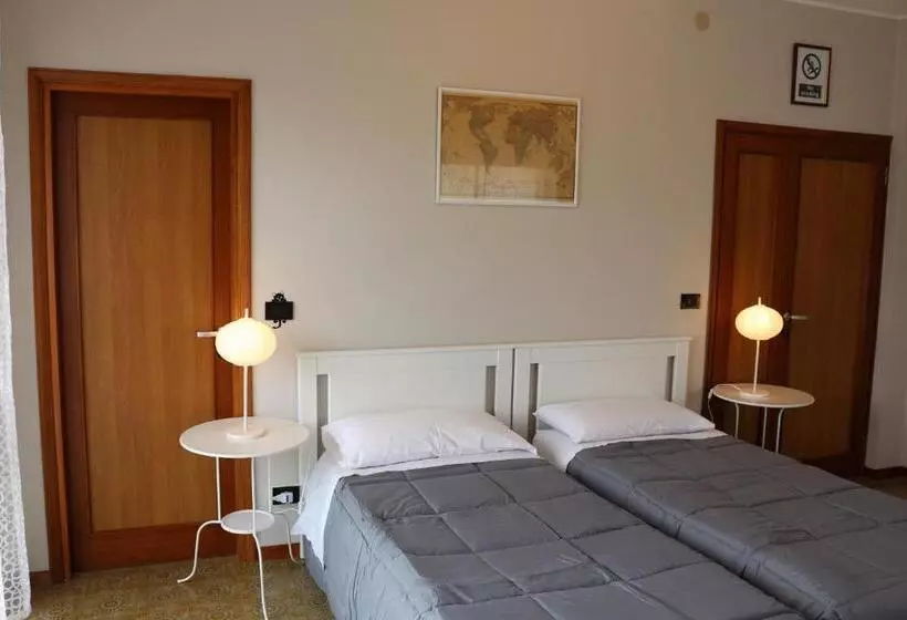 Majatalo Easyroom Schio