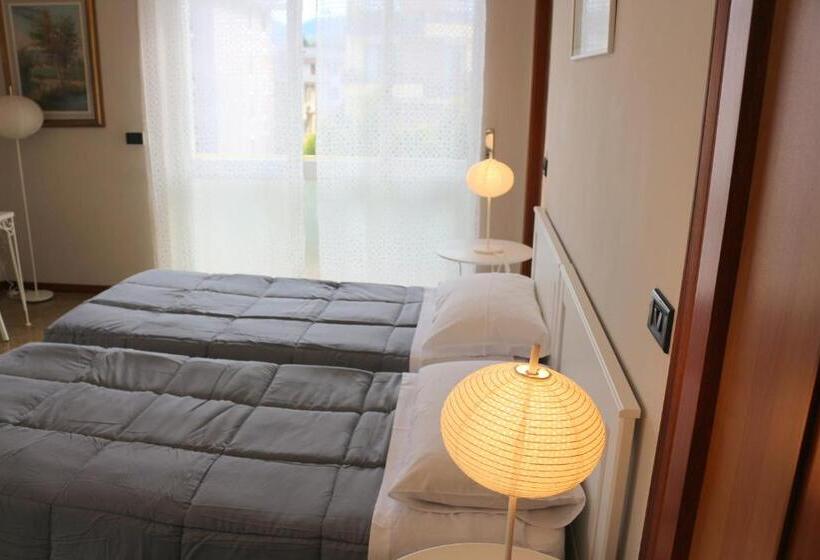 بنسيون Easyroom Schio