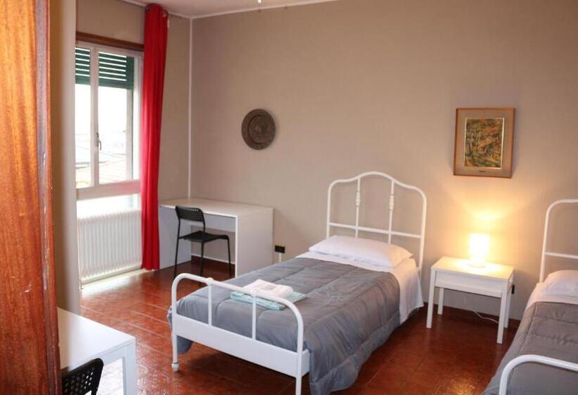 بنسيون Easyroom Schio