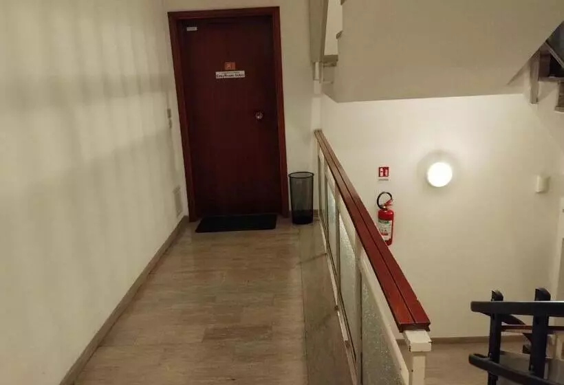 Majatalo Easyroom Schio