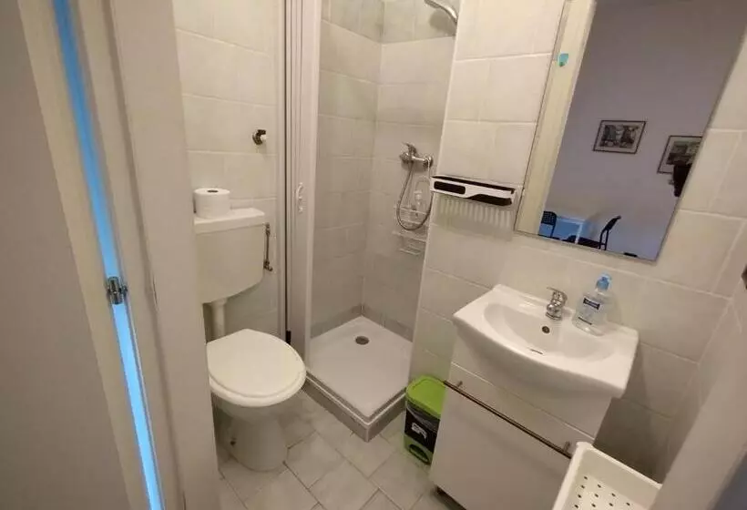 Majatalo Easyroom Schio