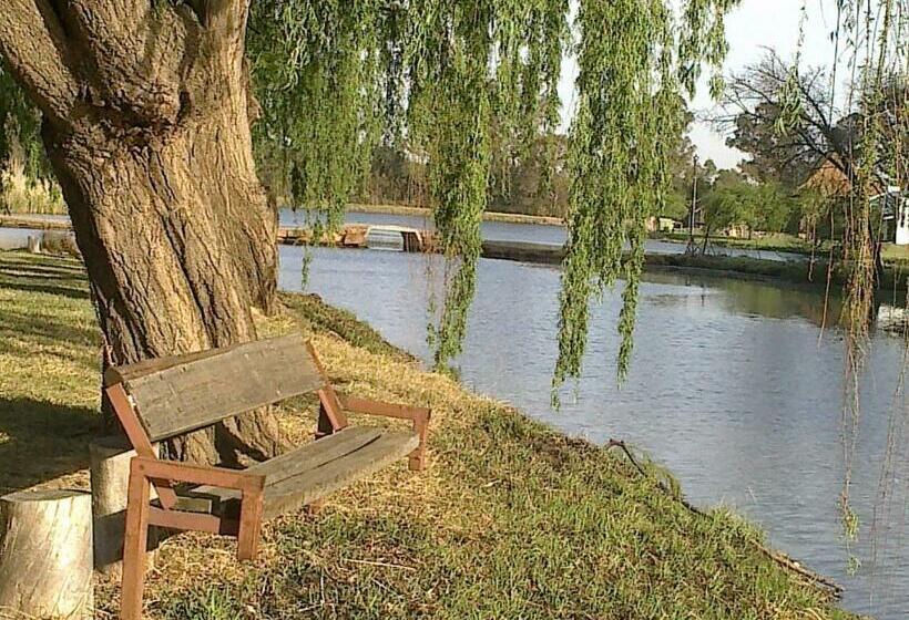 بنسيون Ibis Nest