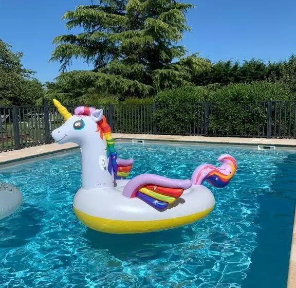 ペンション Le Mas Des Cerisiers Le Temple Sur Lot