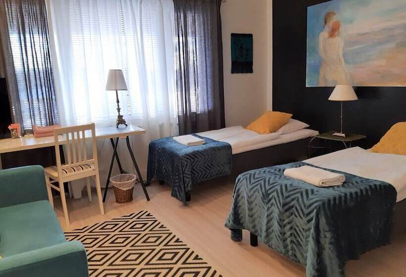 ペンション Wanha Neuvola Guesthouse