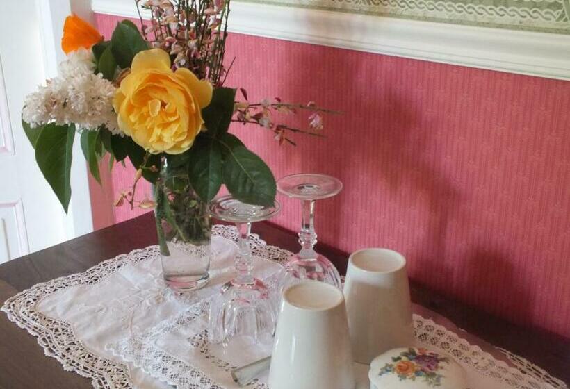 住宿加早餐 Château De Nazé