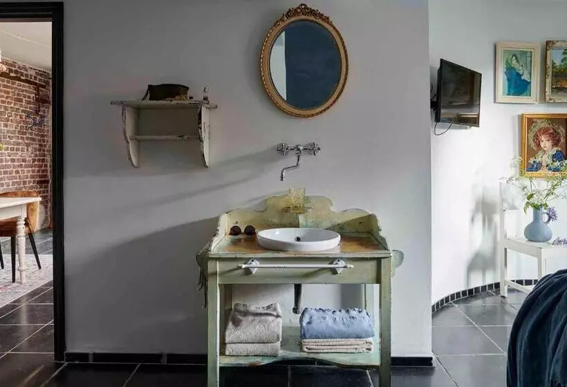 Aamiaismajoitus (B&B) Gasterie Lieve Hemel