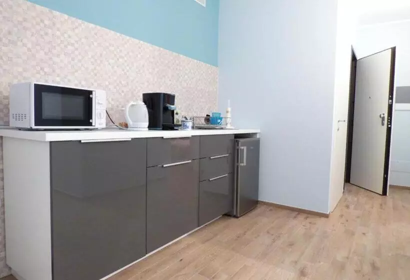 تختخواب و صبحانه Giravento