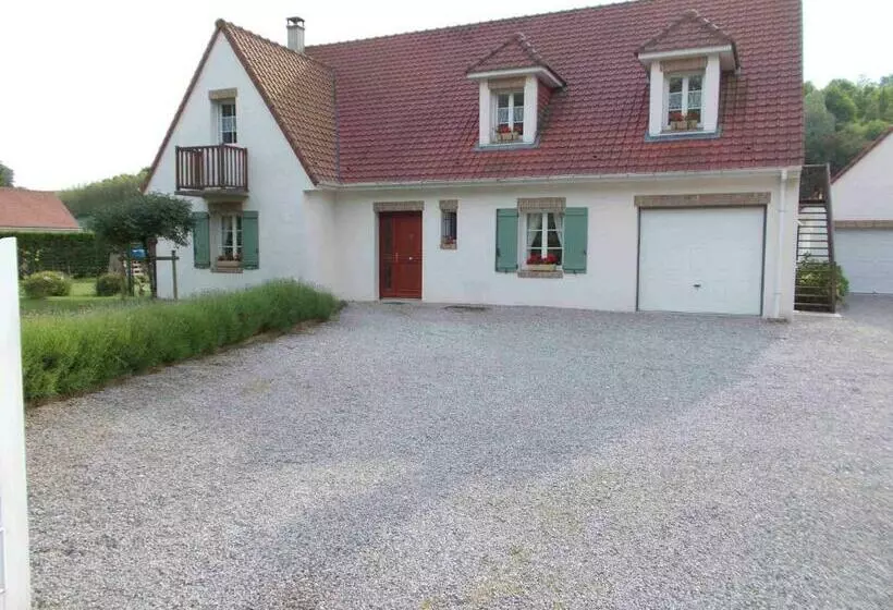 ベッドアンドブレックファースト La Bourgade