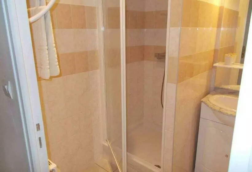 ベッドアンドブレックファースト La Bourgade