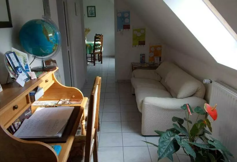 ベッドアンドブレックファースト La Bourgade