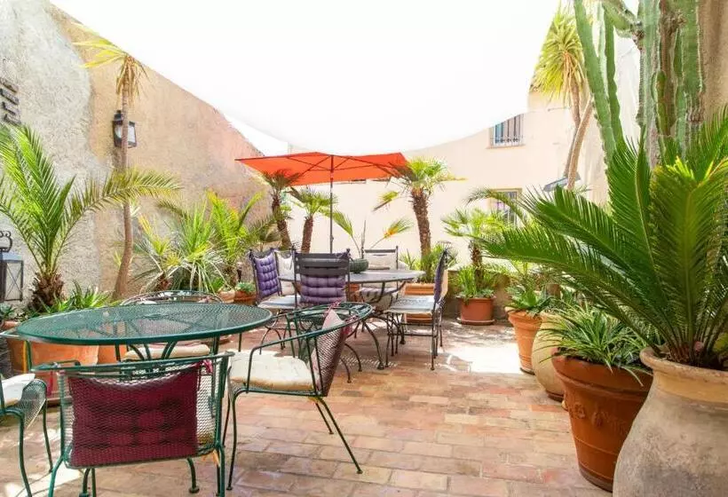 Aamiaismajoitus (B&B) La Maison Du Prince