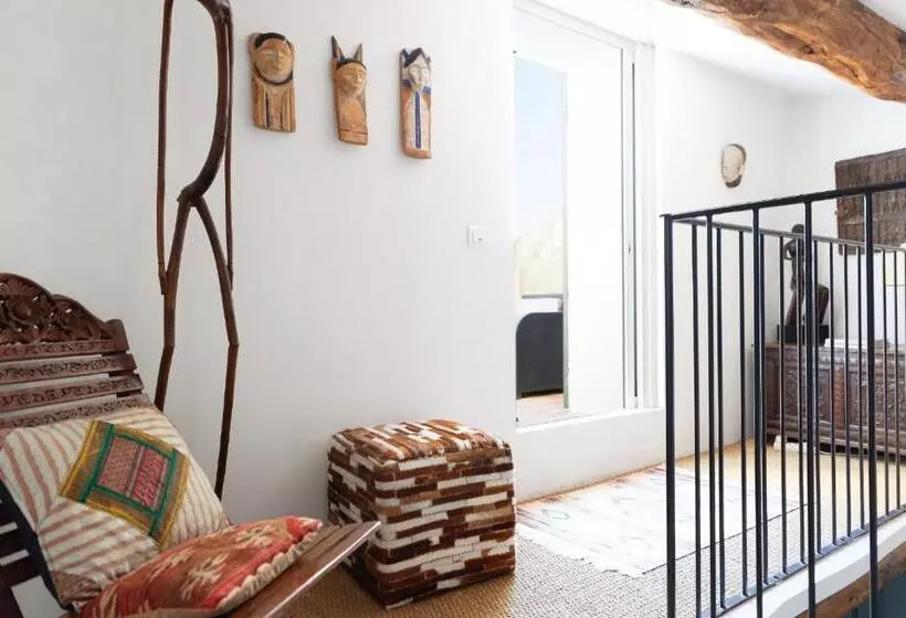 Aamiaismajoitus (B&B) La Maison Du Prince