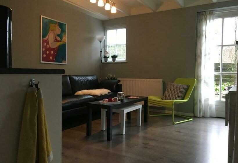 Bed and Breakfast T Laaisterplakky