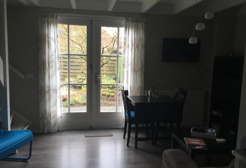 Bed and Breakfast T Laaisterplakky