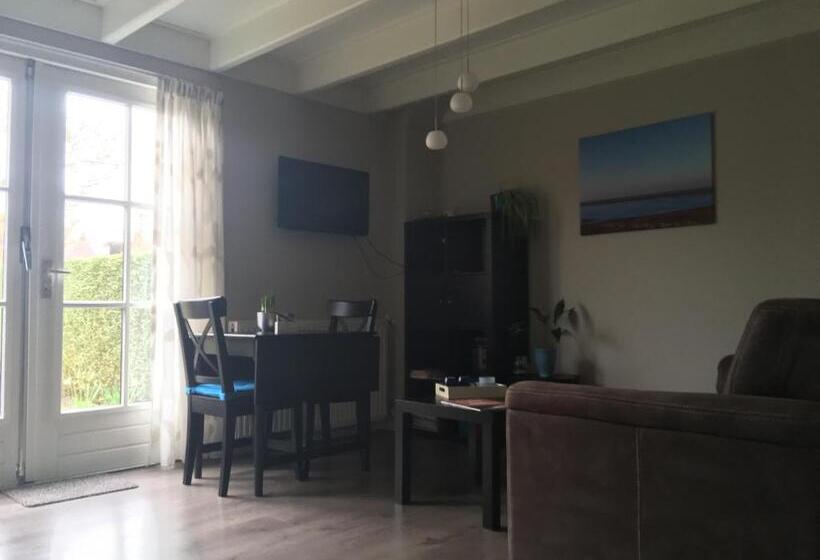 Bed and Breakfast T Laaisterplakky