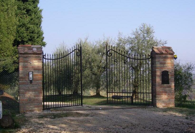 בית מלון כפרי Pò Delle Buche