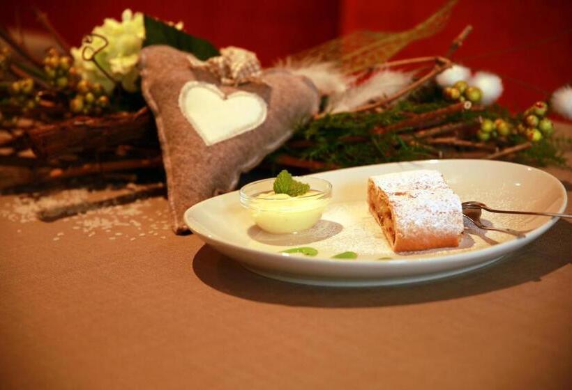 Отель Steinerhof