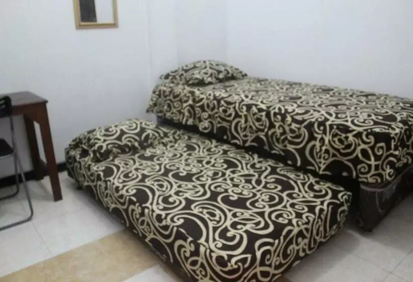 Pension Crown Guest House