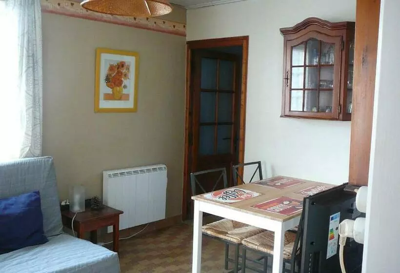 Majatalo Guesthouse La Burle