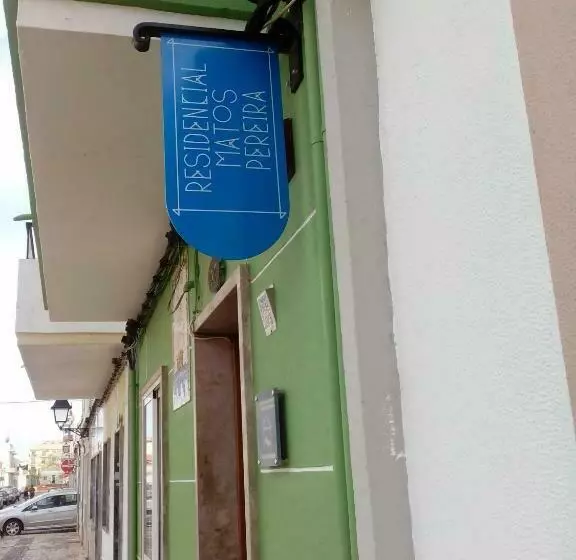 Majatalo Residência Matos Pereira