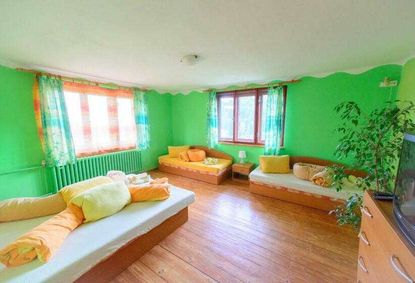 Pensão Ubytovanie Klinger   Chata Nad Jazerom