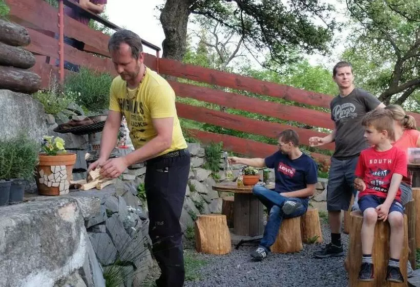 Majatalo Ubytovanie Klinger   Chata Nad Jazerom