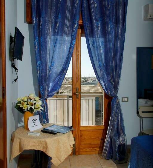 פנסיון Zanaddina