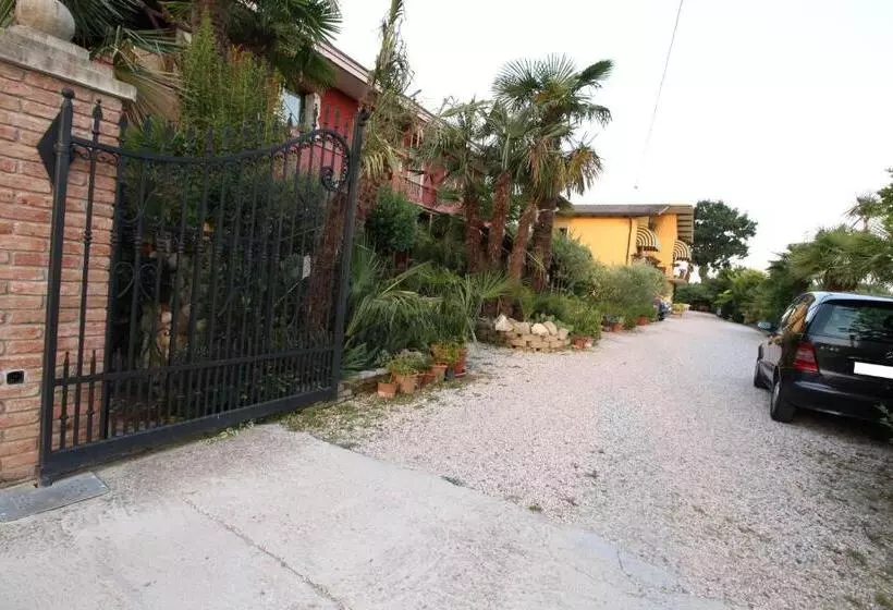 B&b Le Palme D Oro