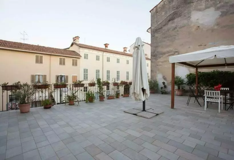 ベッドアンドブレックファースト Antica Magnolia