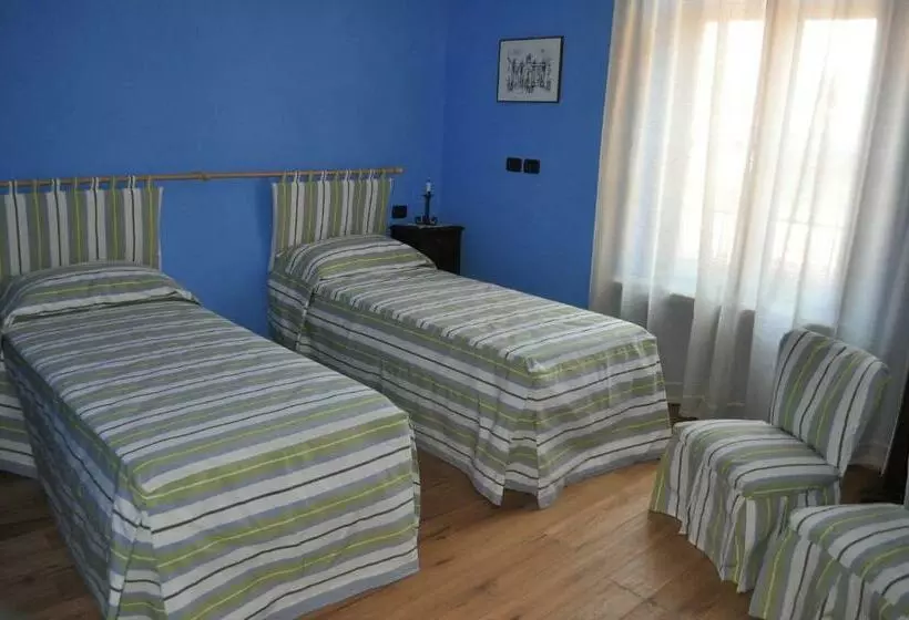 ベッドアンドブレックファースト Antica Magnolia