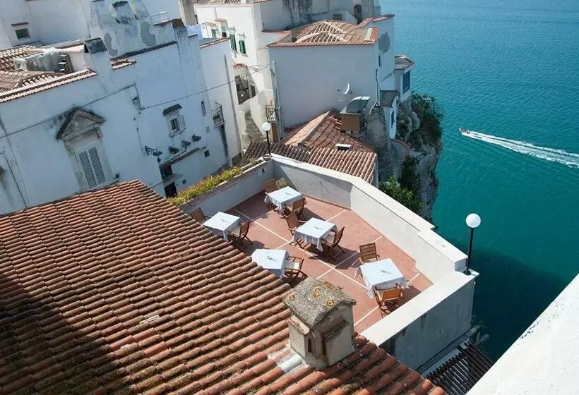 Aamiaismajoitus (B&B) Il Barone Del Mare