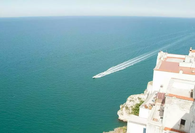 Aamiaismajoitus (B&B) Il Barone Del Mare