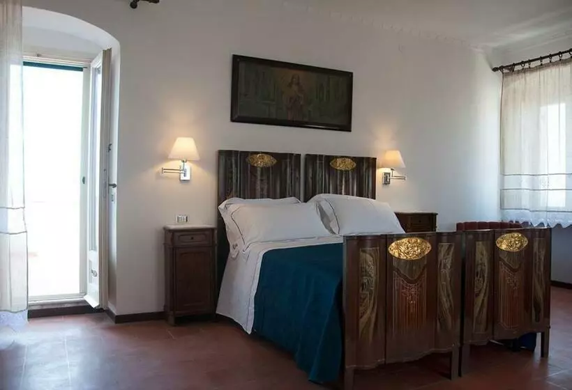 Aamiaismajoitus (B&B) Il Barone Del Mare