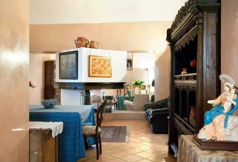 Aamiaismajoitus (B&B) Il Barone Del Mare