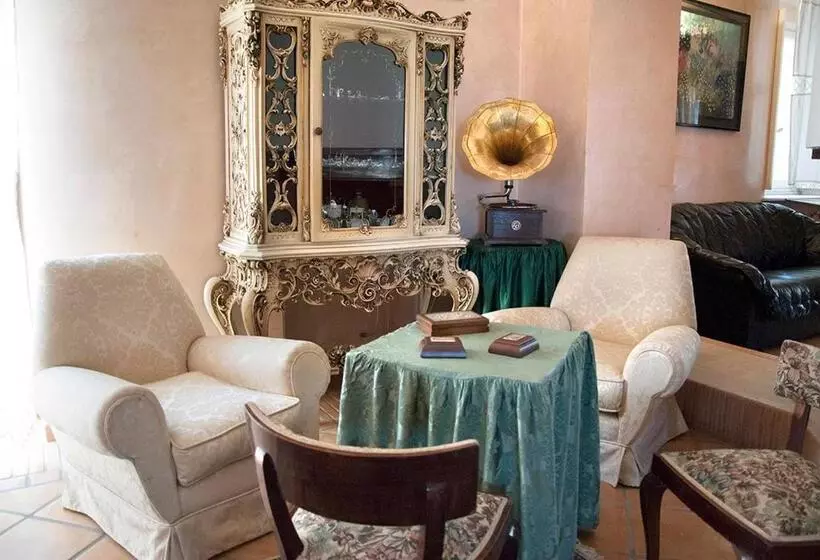 Aamiaismajoitus (B&B) Il Barone Del Mare