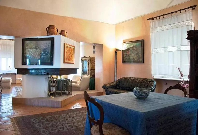 Aamiaismajoitus (B&B) Il Barone Del Mare