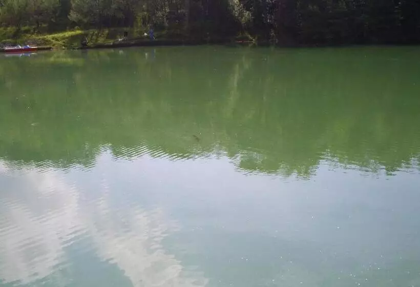 Hotelli Borgo Di Cortolla