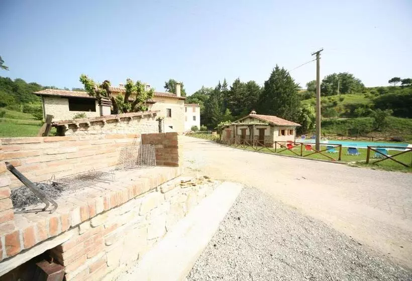 Hotelli Borgo Di Cortolla
